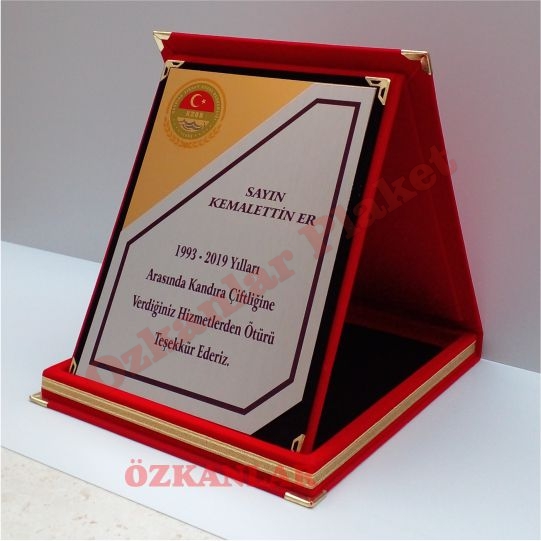 Kadife Kutulu Plaket KOD: PL 40
